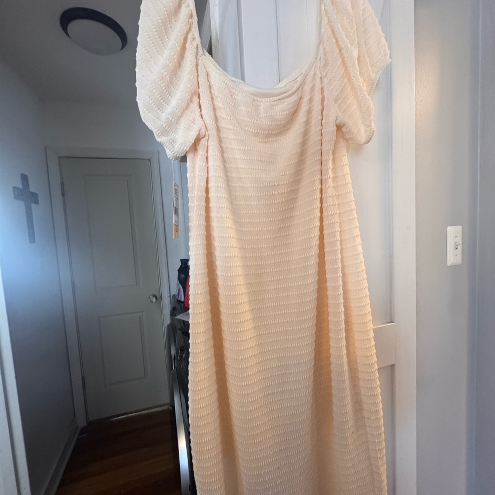 Sonoma Cream Short Sleeve Textured Dress